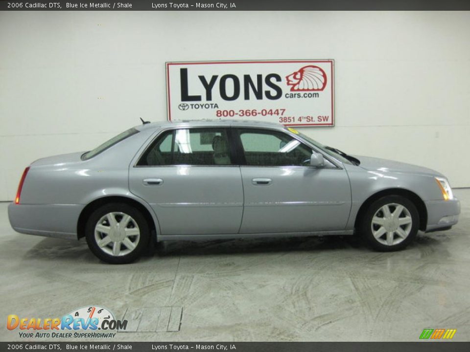 2006 Cadillac DTS Blue Ice Metallic / Shale Photo #20