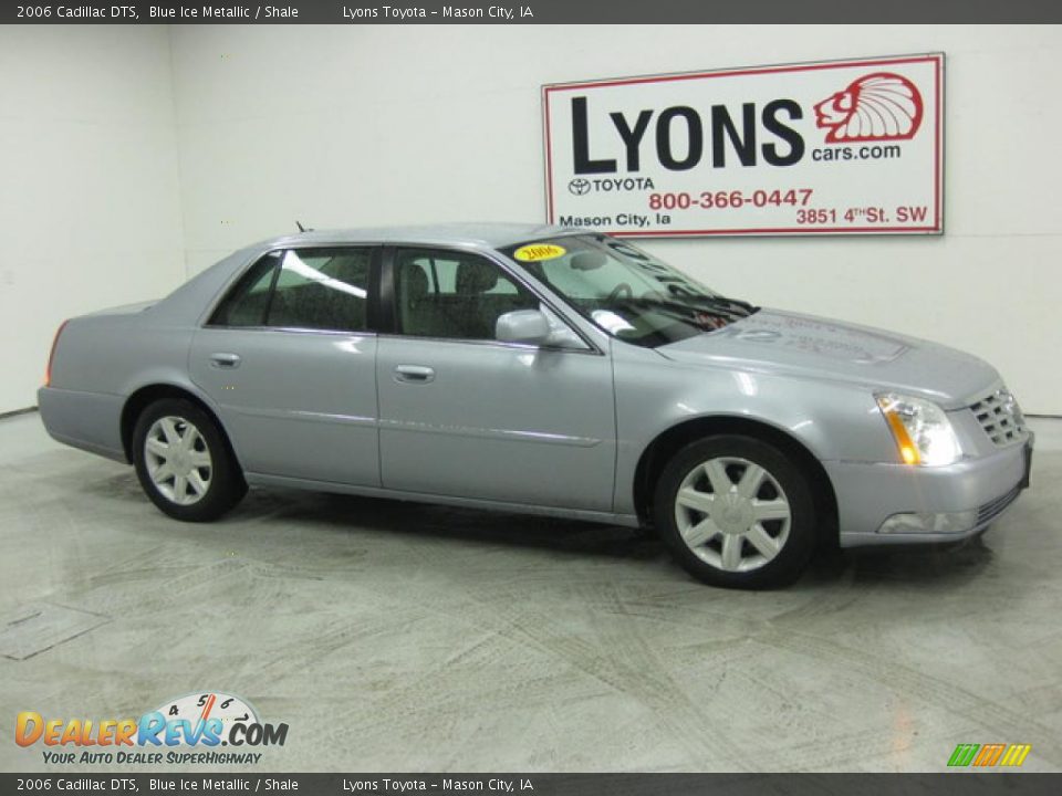 2006 Cadillac DTS Blue Ice Metallic / Shale Photo #21