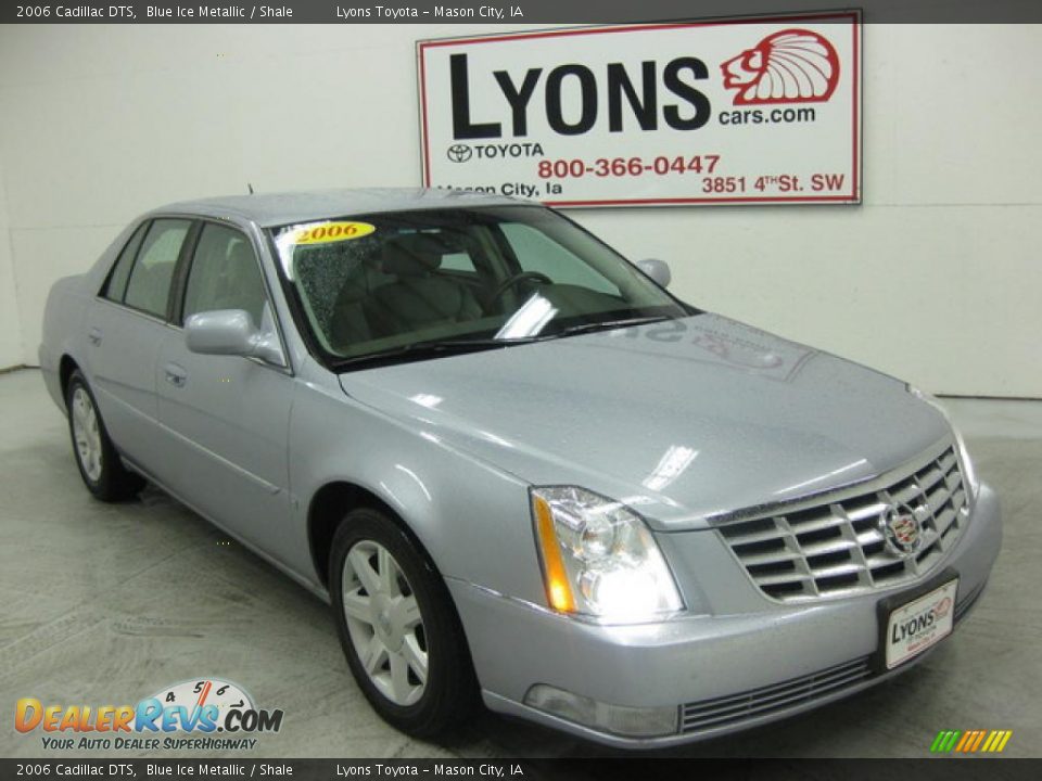 2006 Cadillac DTS Blue Ice Metallic / Shale Photo #23