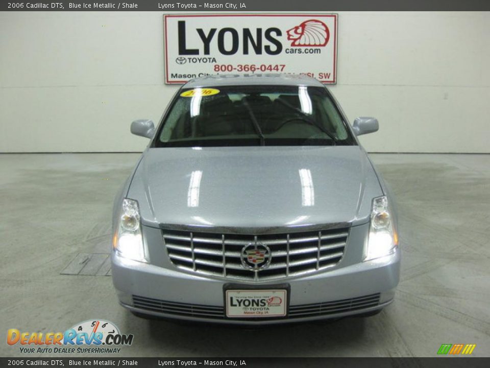 2006 Cadillac DTS Blue Ice Metallic / Shale Photo #25