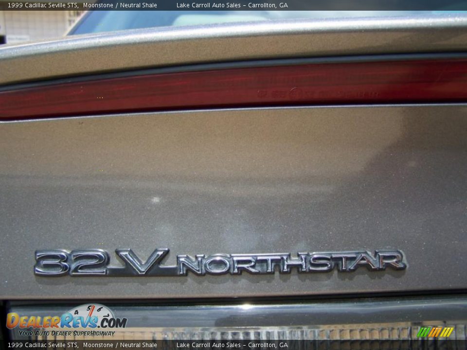 1999 Cadillac Seville STS Moonstone / Neutral Shale Photo #17