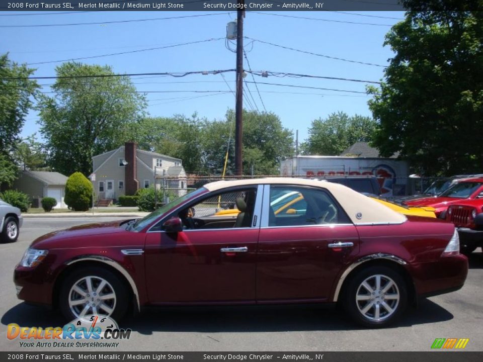 2008 Ford Taurus SEL Merlot Metallic / Medium Light Stone Photo #3