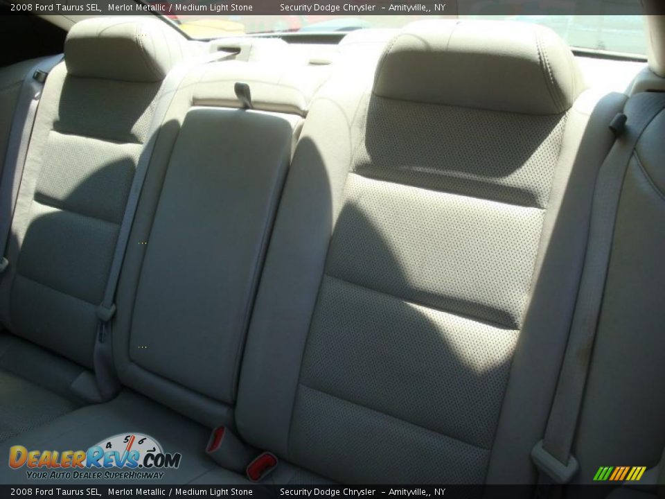 2008 Ford Taurus SEL Merlot Metallic / Medium Light Stone Photo #11