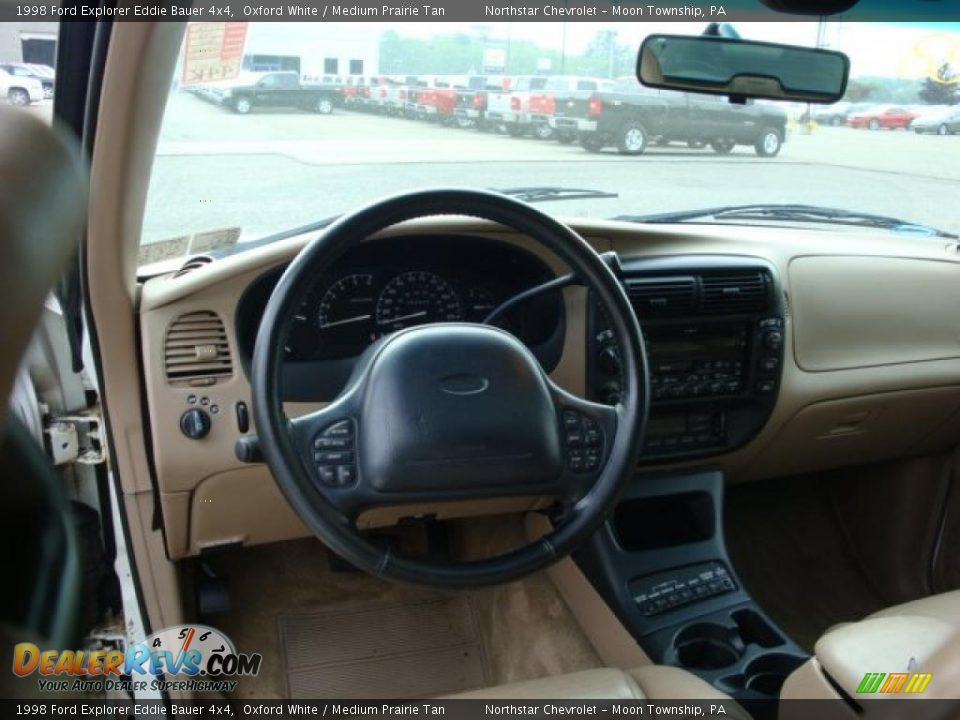 1998 Ford Explorer Eddie Bauer 4x4 Oxford White / Medium Prairie Tan Photo #10