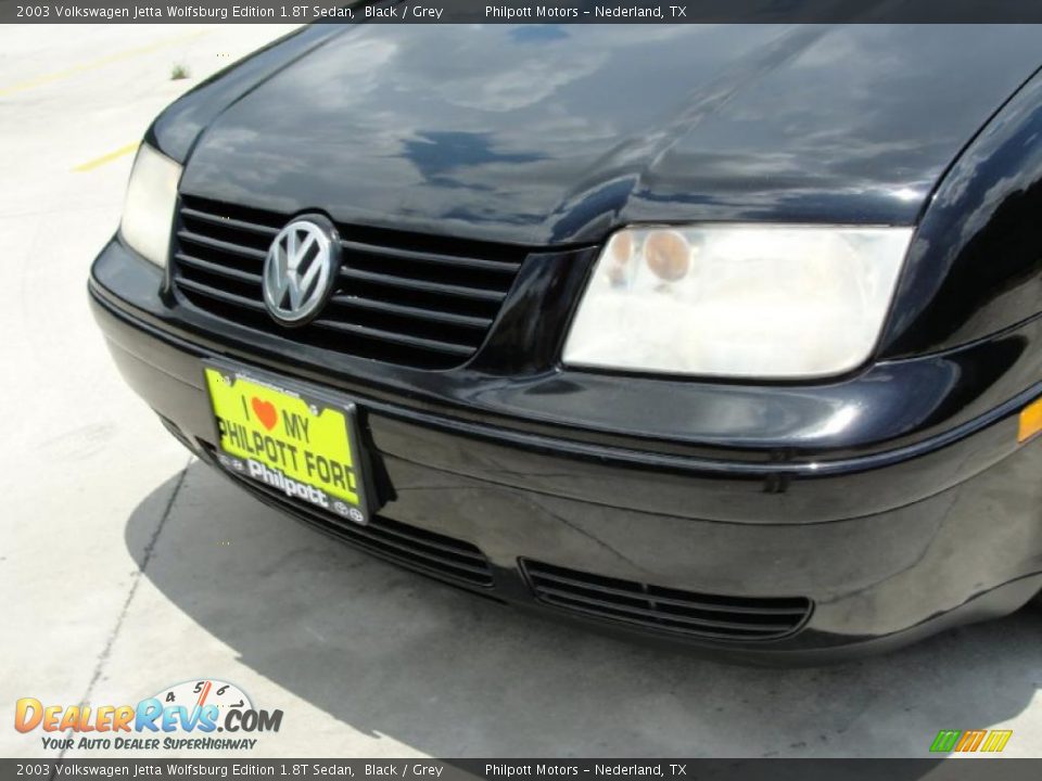 2003 Volkswagen Jetta Wolfsburg Edition 1.8T Sedan Black / Grey Photo #10