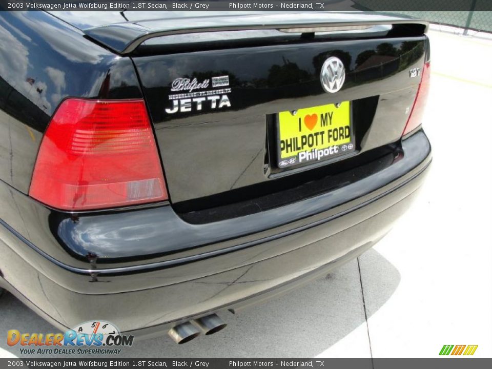 2003 Volkswagen Jetta Wolfsburg Edition 1.8T Sedan Black / Grey Photo #21