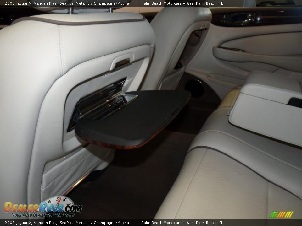 2008 Jaguar XJ Vanden Plas Seafrost Metallic / Champagne/Mocha Photo #25