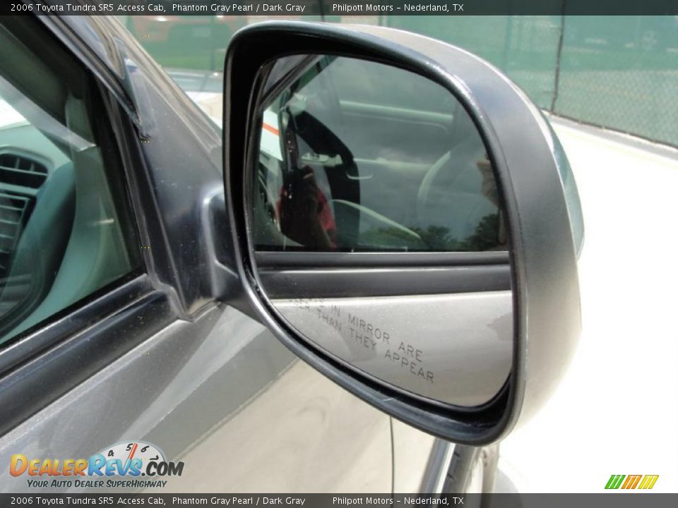 2006 Toyota Tundra SR5 Access Cab Phantom Gray Pearl / Dark Gray Photo #17