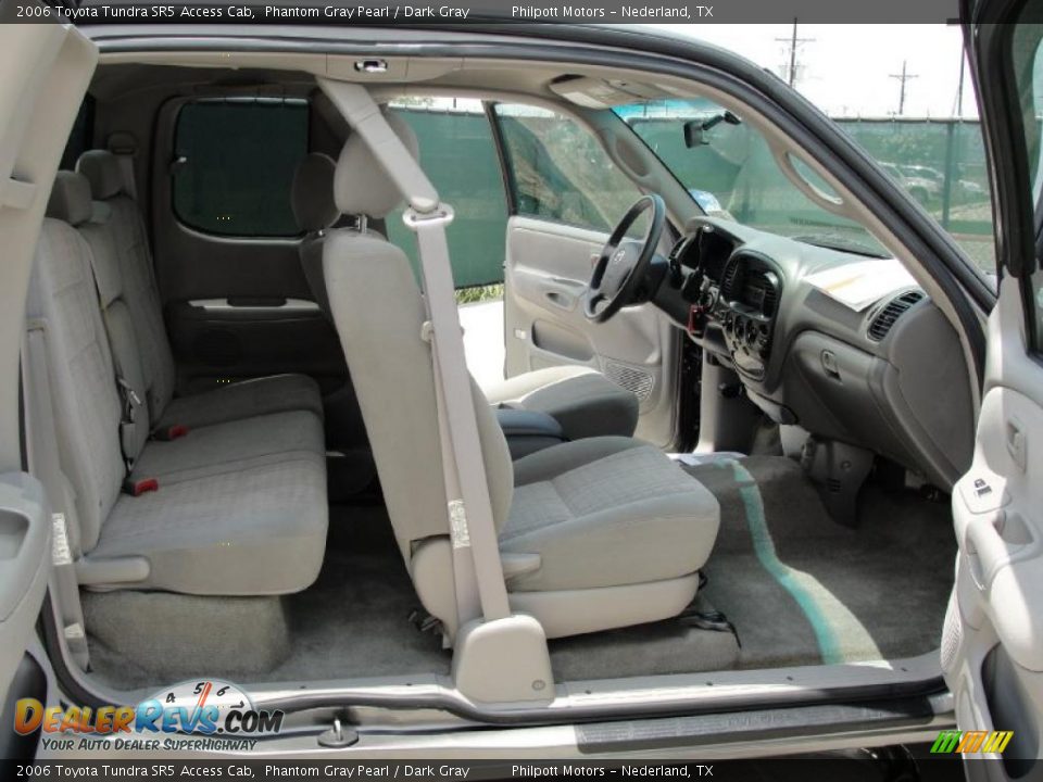 2006 Toyota Tundra SR5 Access Cab Phantom Gray Pearl / Dark Gray Photo #26
