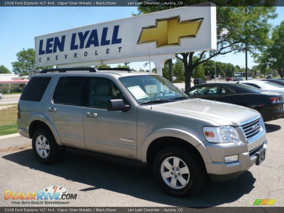 2008 Ford Explorer XLT 4x4 Vapor Silver Metallic / Black/Stone Photo #1