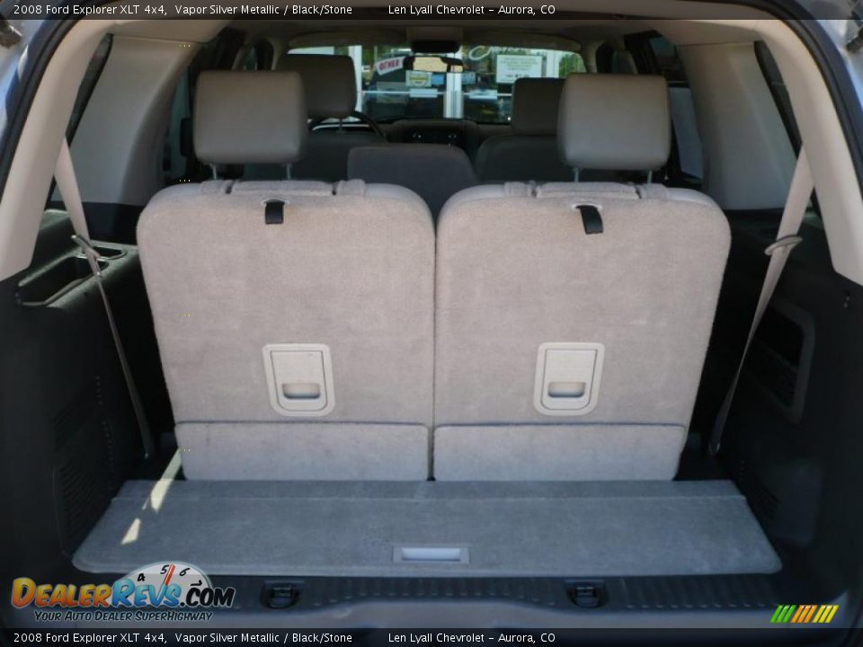2008 Ford Explorer XLT 4x4 Vapor Silver Metallic / Black/Stone Photo #11