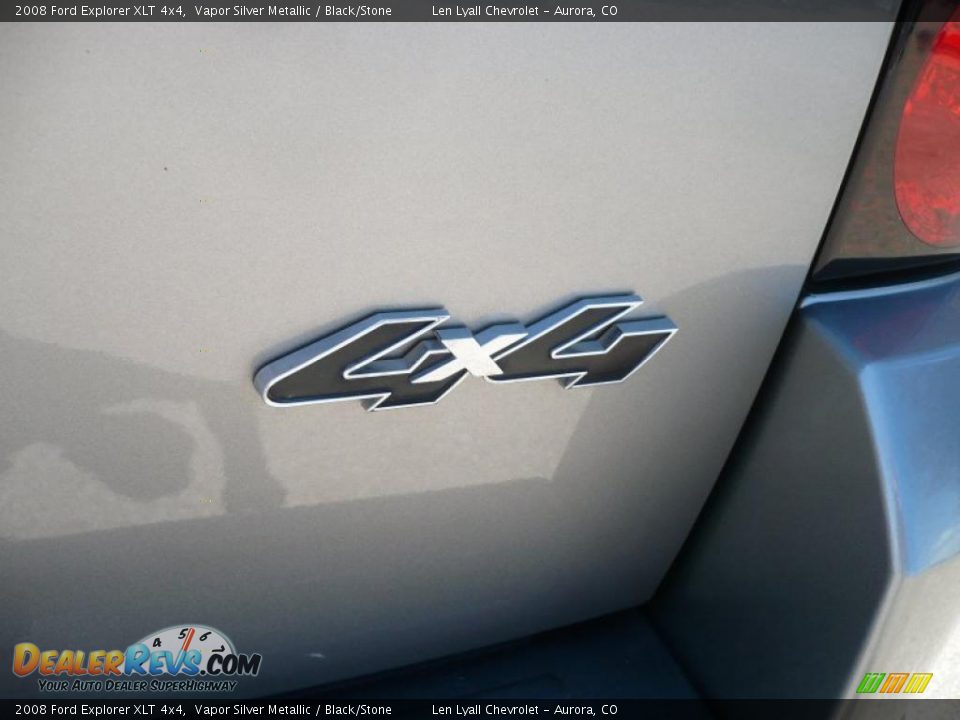 2008 Ford Explorer XLT 4x4 Vapor Silver Metallic / Black/Stone Photo #13