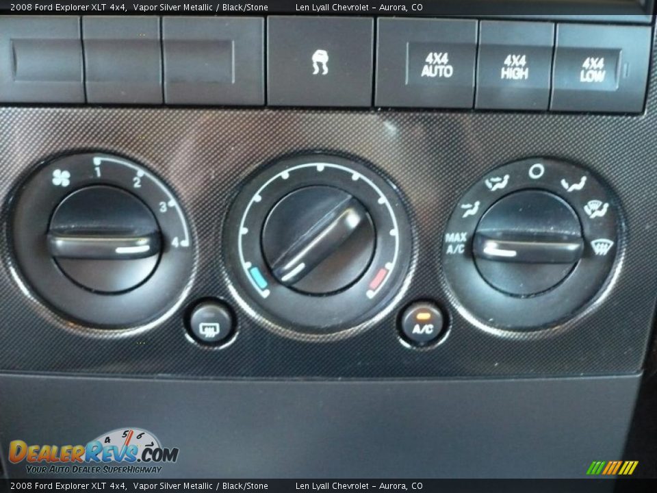 2008 Ford Explorer XLT 4x4 Vapor Silver Metallic / Black/Stone Photo #26