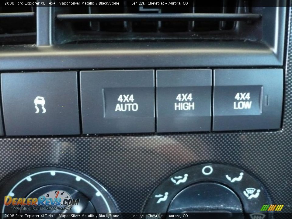 2008 Ford Explorer XLT 4x4 Vapor Silver Metallic / Black/Stone Photo #27