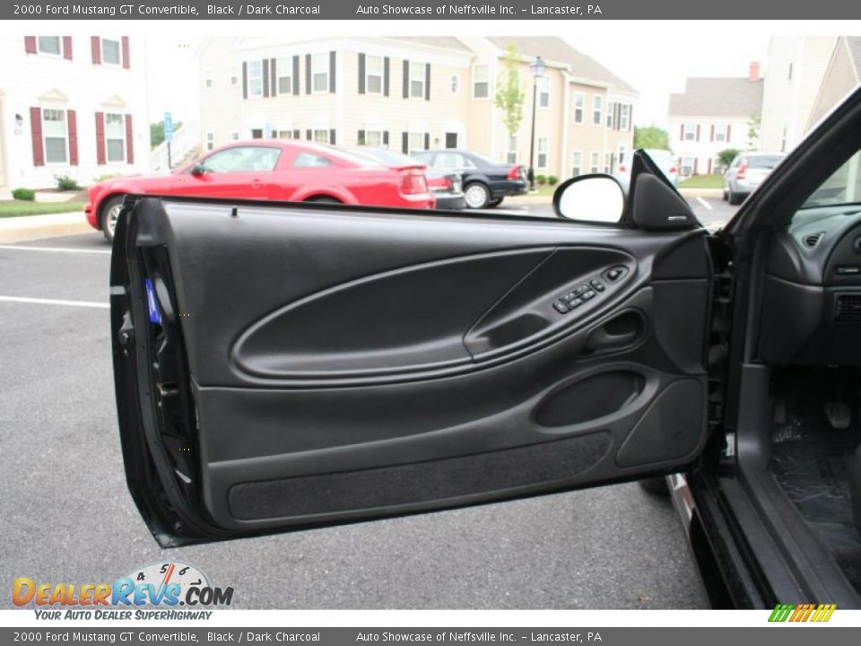 2000 Ford Mustang GT Convertible Black / Dark Charcoal Photo #13