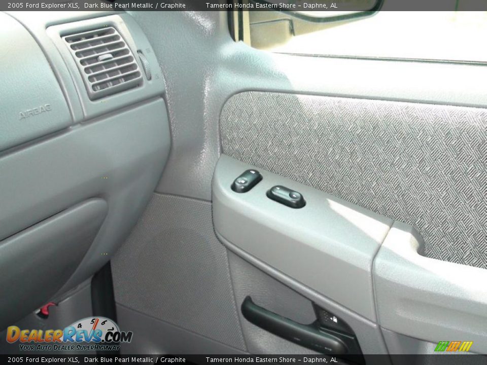 2005 Ford Explorer XLS Dark Blue Pearl Metallic / Graphite Photo #27
