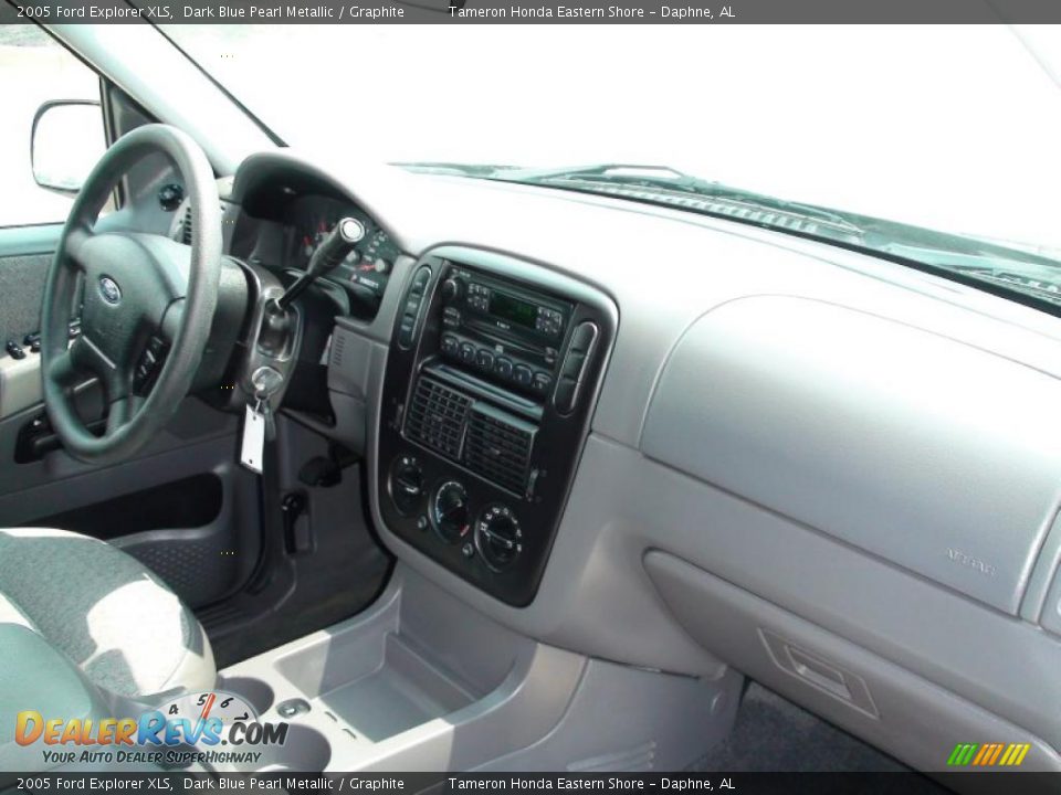 2005 Ford Explorer XLS Dark Blue Pearl Metallic / Graphite Photo #28
