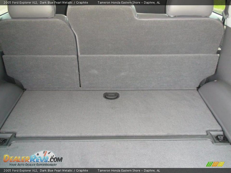 2005 Ford Explorer XLS Dark Blue Pearl Metallic / Graphite Photo #35