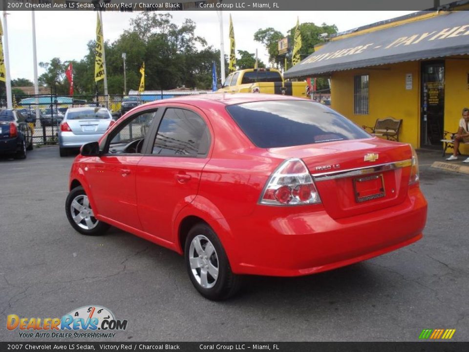 2007 Chevrolet Aveo LS Sedan Victory Red / Charcoal Black Photo #4