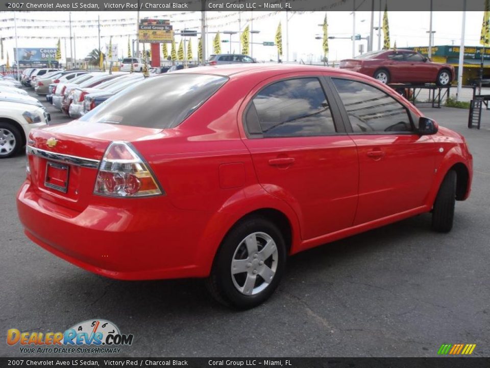 2007 Chevrolet Aveo LS Sedan Victory Red / Charcoal Black Photo #6