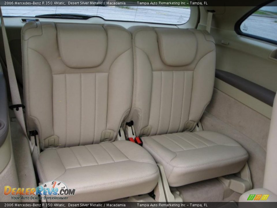2006 Mercedes-Benz R 350 4Matic Desert Silver Metallic / Macadamia Photo #25