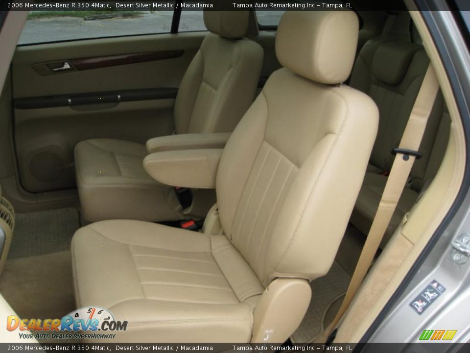 2006 Mercedes-Benz R 350 4Matic Desert Silver Metallic / Macadamia Photo #27