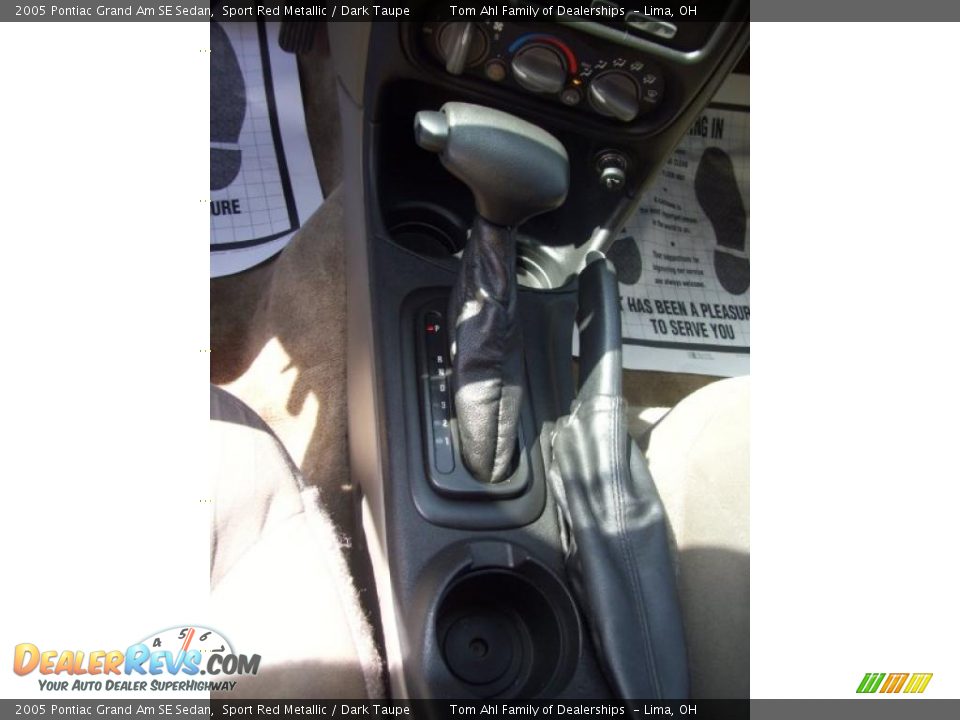 2005 Pontiac Grand Am SE Sedan Sport Red Metallic / Dark Taupe Photo #5