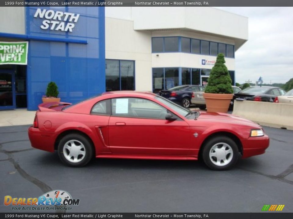 1999 Ford Mustang V6 Coupe Laser Red Metallic / Light Graphite Photo #2