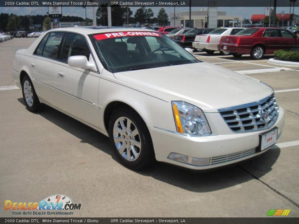 2009 Cadillac DTS White Diamond Tricoat / Ebony Photo #2