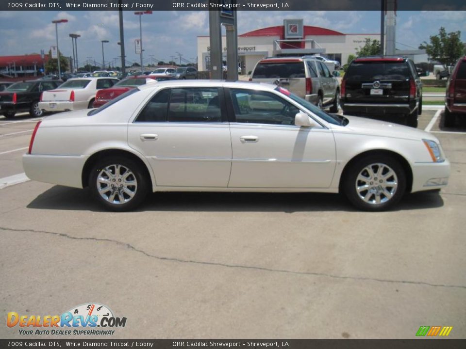 2009 Cadillac DTS White Diamond Tricoat / Ebony Photo #4