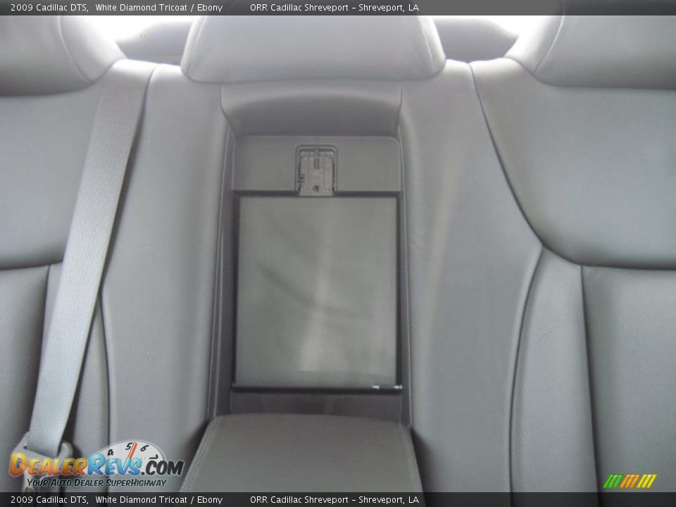 2009 Cadillac DTS White Diamond Tricoat / Ebony Photo #7