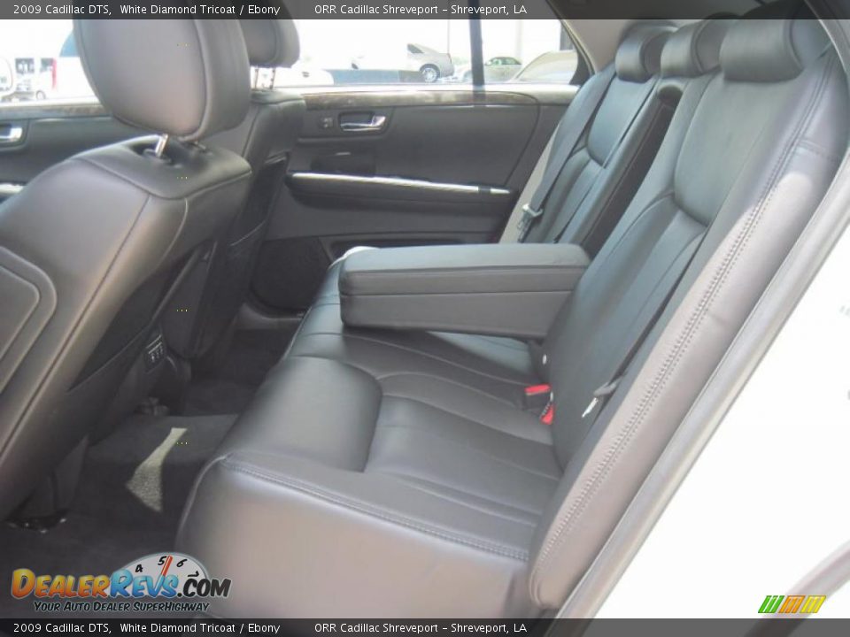 2009 Cadillac DTS White Diamond Tricoat / Ebony Photo #9