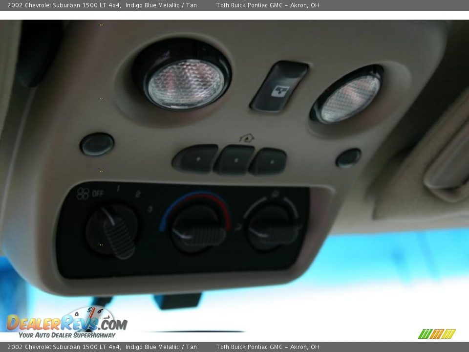 2002 Chevrolet Suburban 1500 LT 4x4 Indigo Blue Metallic / Tan Photo #14