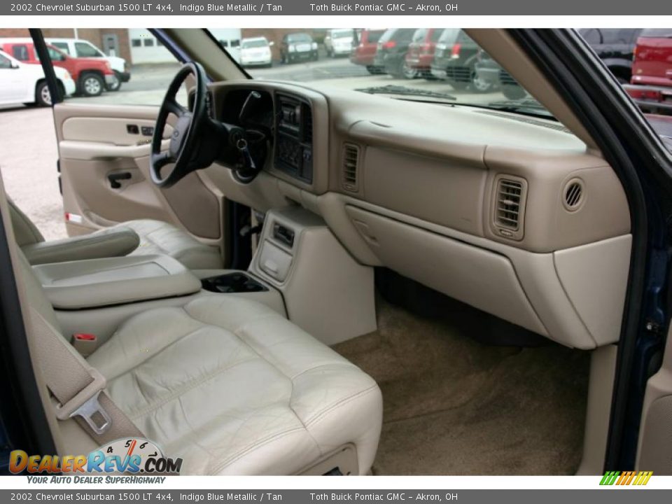 2002 Chevrolet Suburban 1500 LT 4x4 Indigo Blue Metallic / Tan Photo #18