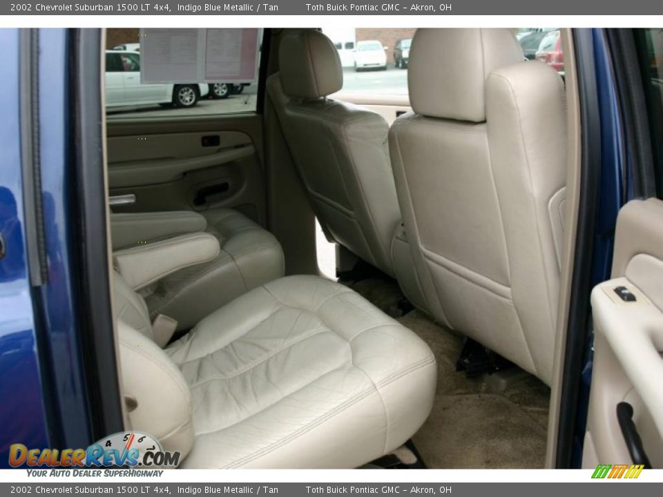 2002 Chevrolet Suburban 1500 LT 4x4 Indigo Blue Metallic / Tan Photo #19