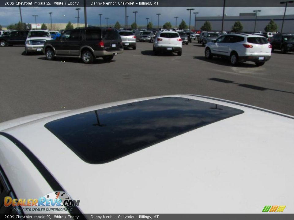 2009 Chevrolet Impala SS White / Ebony Photo #15