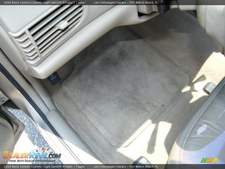 1999 Buick Century Custom Light Sandrift Metallic / Taupe Photo #15