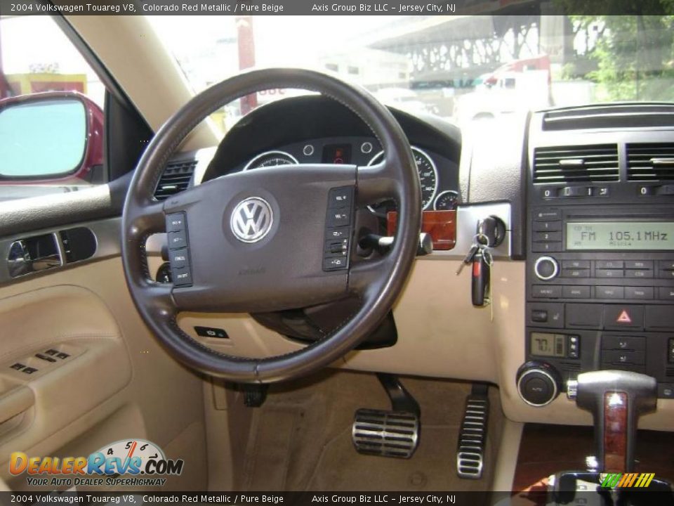 2004 Volkswagen Touareg V8 Colorado Red Metallic / Pure Beige Photo #9