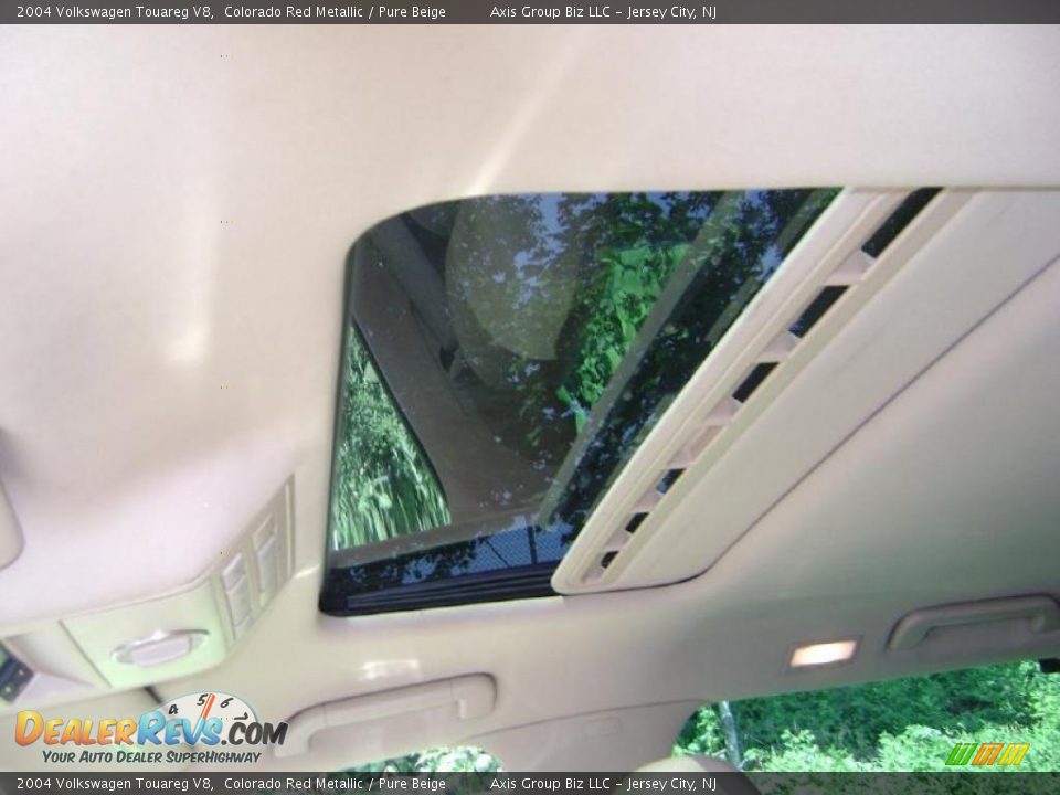 2004 Volkswagen Touareg V8 Colorado Red Metallic / Pure Beige Photo #20