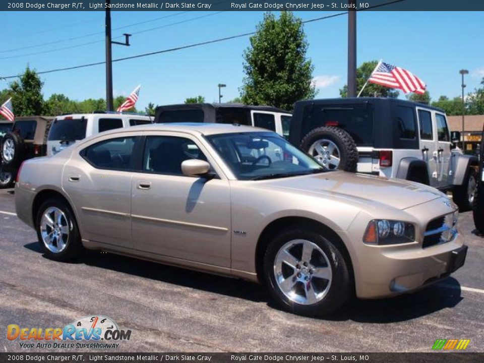 2008 Dodge Charger R/T Light Sandstone Metallic / Dark Slate Gray Photo #2