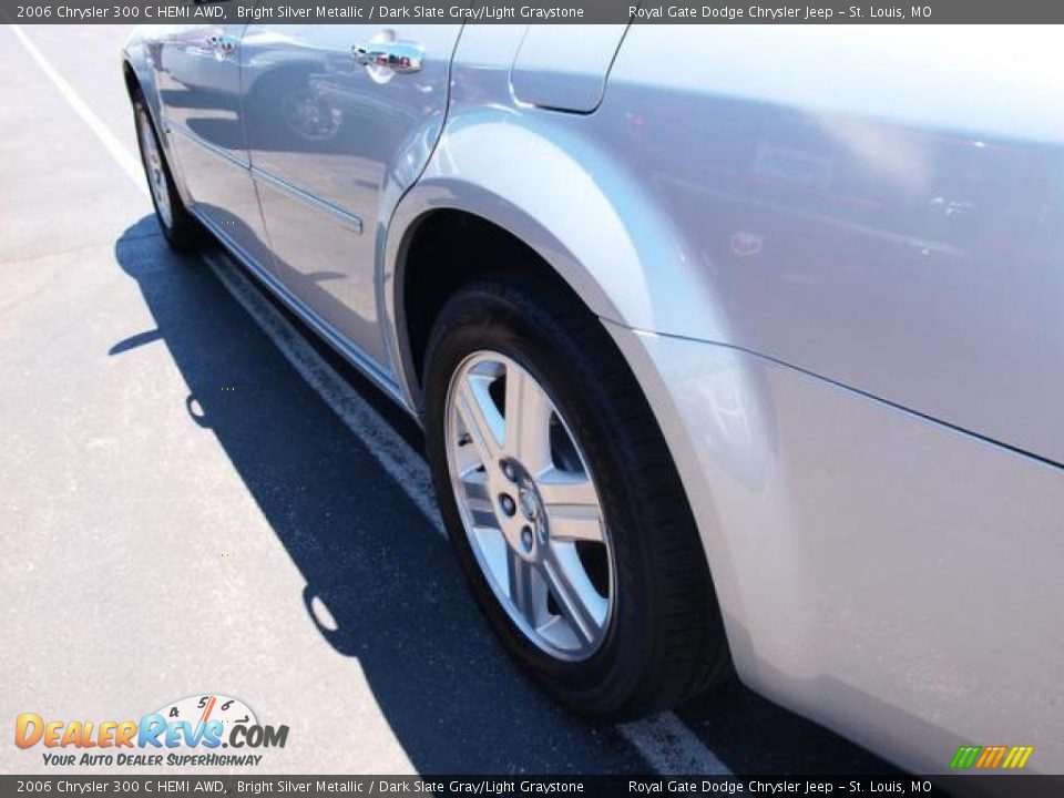 2006 Chrysler 300 C HEMI AWD Bright Silver Metallic / Dark Slate Gray/Light Graystone Photo #4