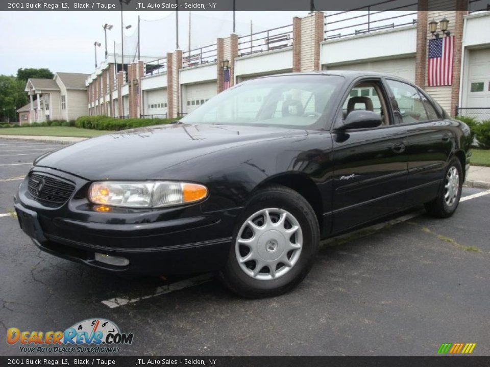 2001 Buick Regal LS Black / Taupe Photo #1