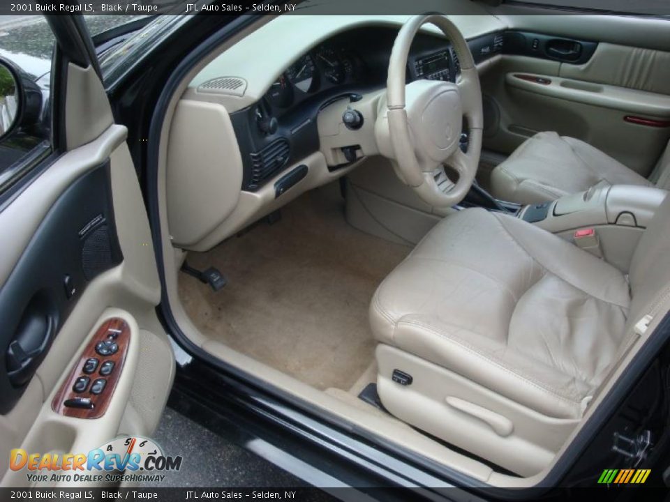 2001 Buick Regal LS Black / Taupe Photo #12