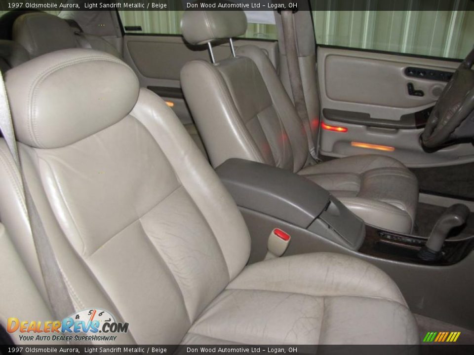 1997 Oldsmobile Aurora Light Sandrift Metallic / Beige Photo #13