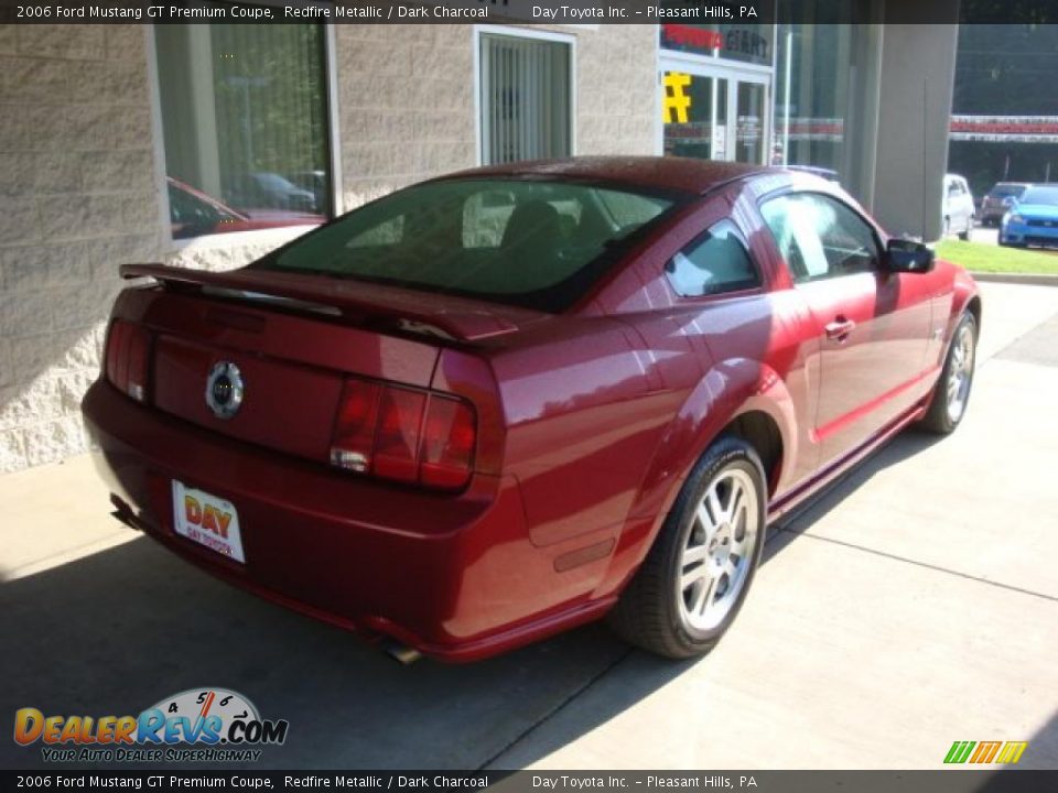 2006 Ford Mustang GT Premium Coupe Redfire Metallic / Dark Charcoal Photo #2