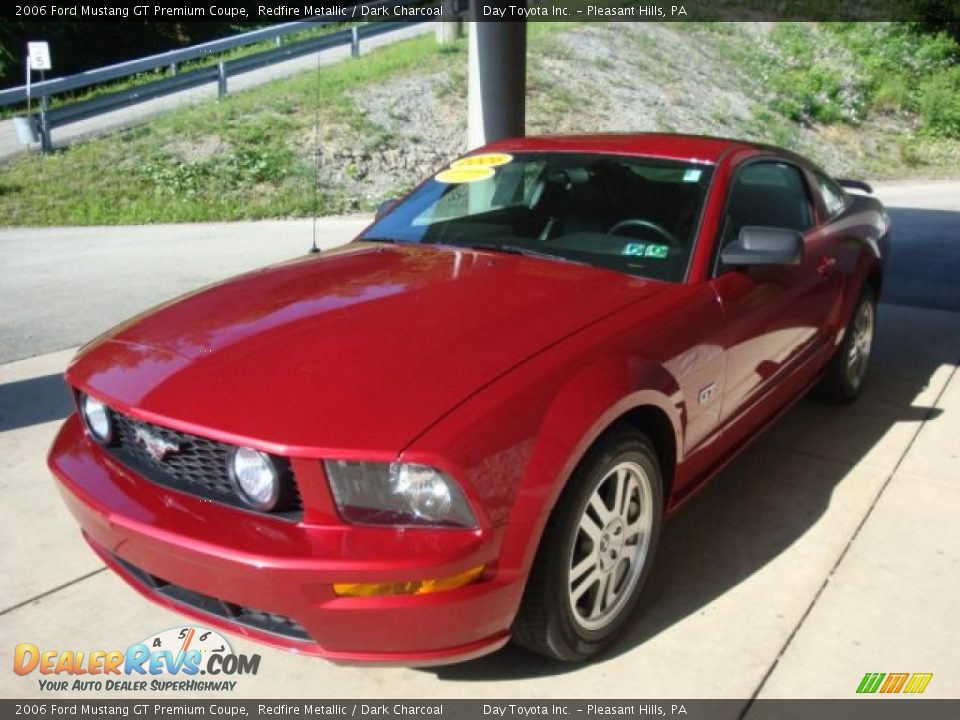 2006 Ford Mustang GT Premium Coupe Redfire Metallic / Dark Charcoal Photo #5