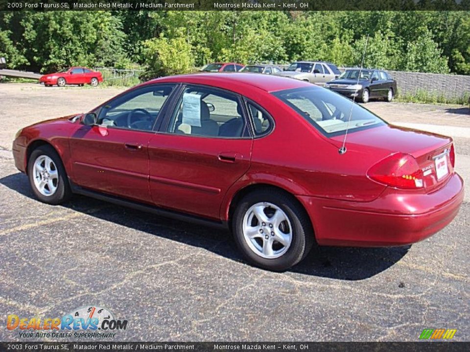 2003 Ford Taurus SE Matador Red Metallic / Medium Parchment Photo #5