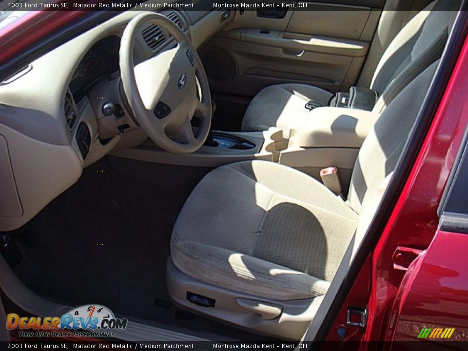 2003 Ford Taurus SE Matador Red Metallic / Medium Parchment Photo #9