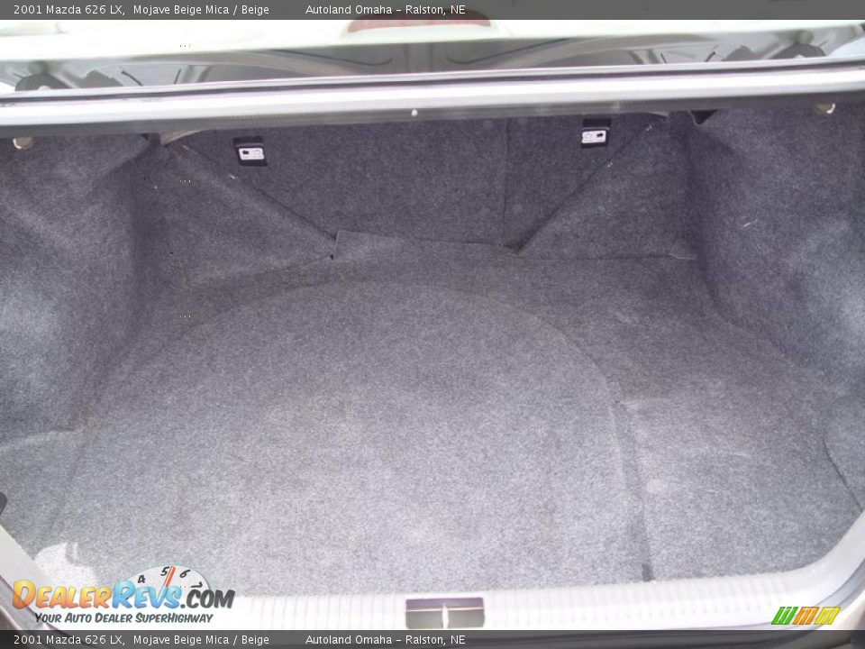 2001 Mazda 626 LX Mojave Beige Mica / Beige Photo #14