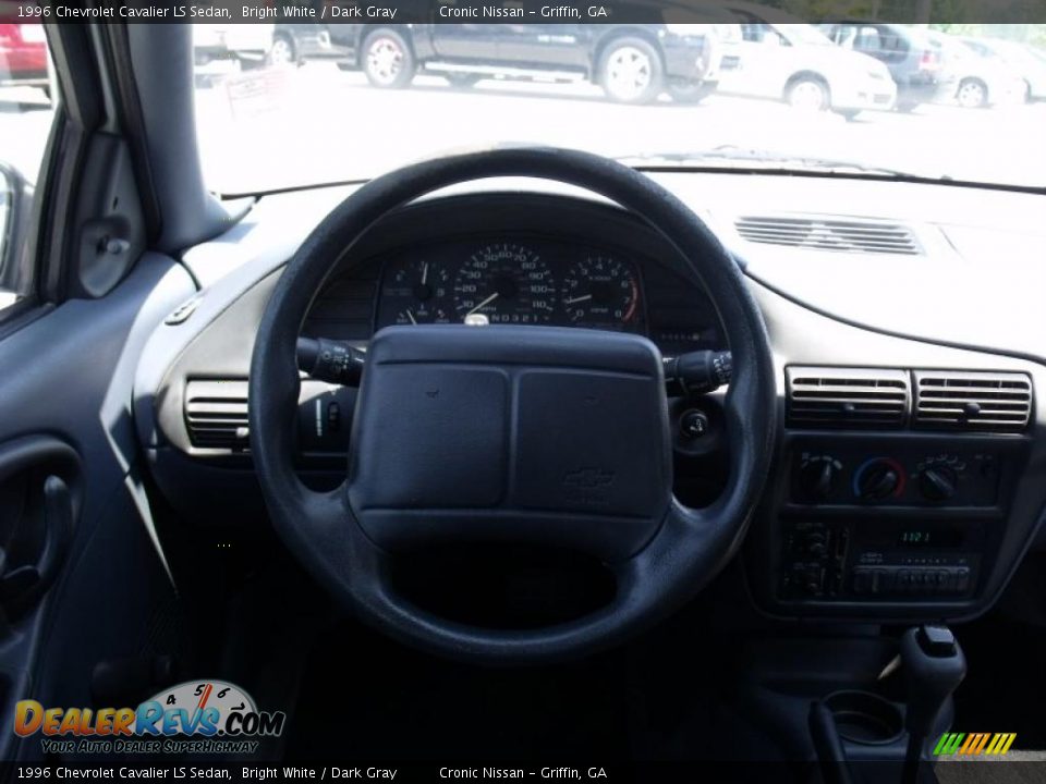 1996 Chevrolet Cavalier LS Sedan Bright White / Dark Gray Photo #14